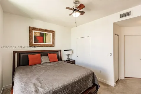 1111 SW 1 Avenue Miami FL 33130