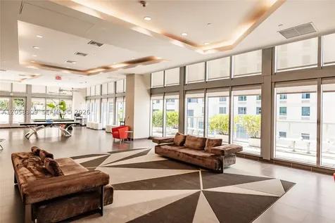 1111 SW 1 Avenue Miami FL 33130