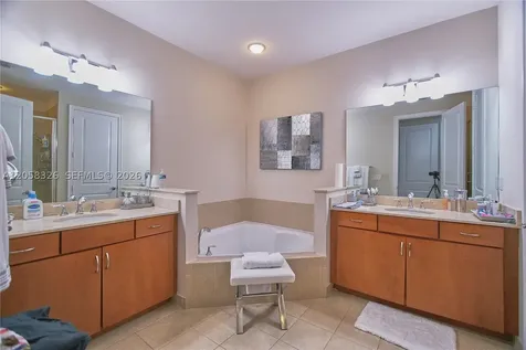 129 Riverwalk Circle E Plantation FL 33325