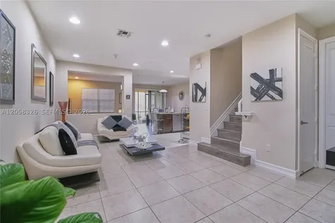 129 Riverwalk Circle E Plantation FL 33325