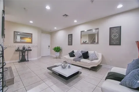 129 Riverwalk Circle E Plantation FL 33325