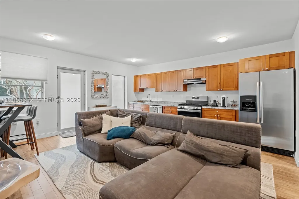 7950 Tatum Waterway Drive Miami Beach FL 33141
