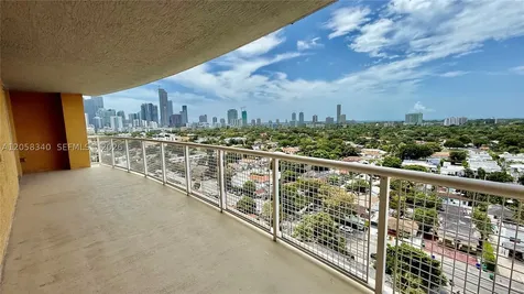 900 SW 8th Street Miami FL 33130