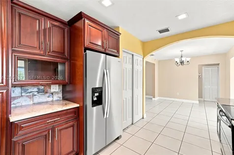 2220 De Soto Drive Miramar FL 33023