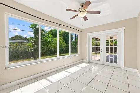 2220 De Soto Drive Miramar FL 33023