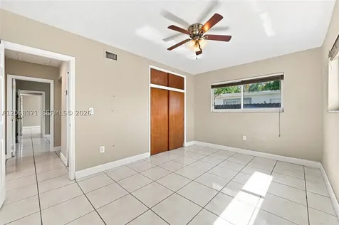 2220 De Soto Drive Miramar FL 33023