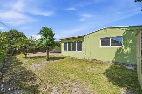 2220 De Soto Drive Miramar FL 33023