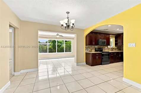 2220 De Soto Drive Miramar FL 33023
