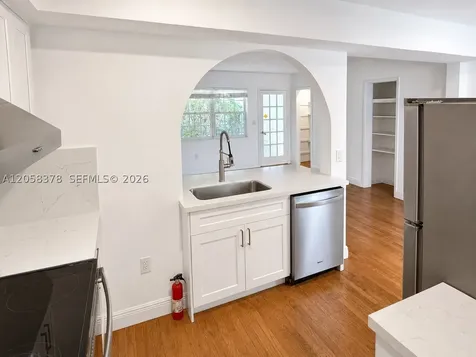 1561 West Avenue Miami Beach FL 33139
