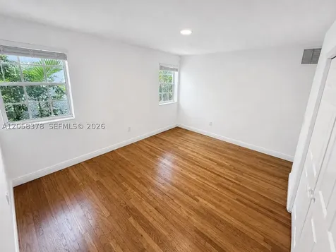 1561 West Avenue Miami Beach FL 33139