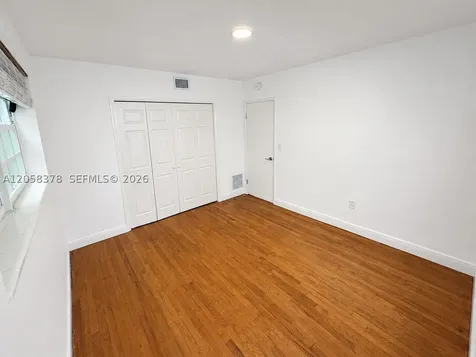 1561 West Avenue Miami Beach FL 33139