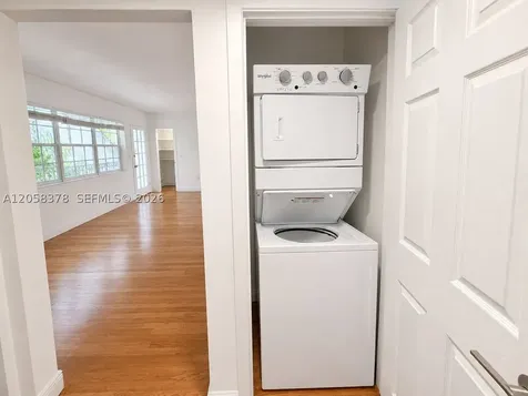 1561 West Avenue Miami Beach FL 33139