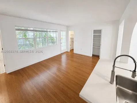 1561 West Avenue Miami Beach FL 33139