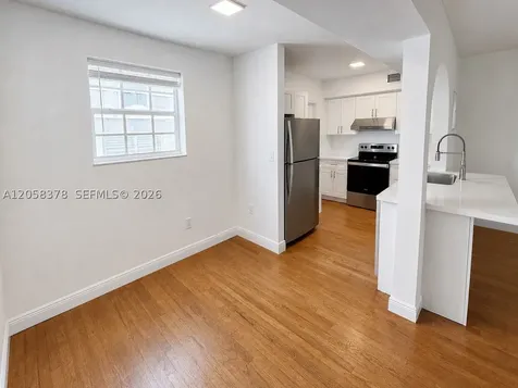 1561 West Avenue Miami Beach FL 33139