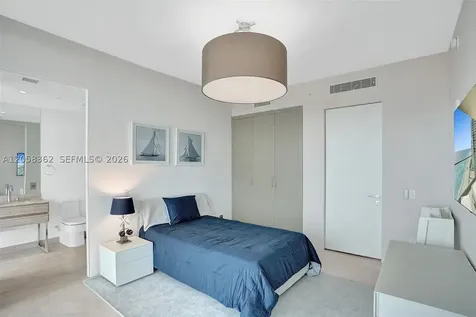 18975 Collins Avenue Sunny Isles Beach FL 33160