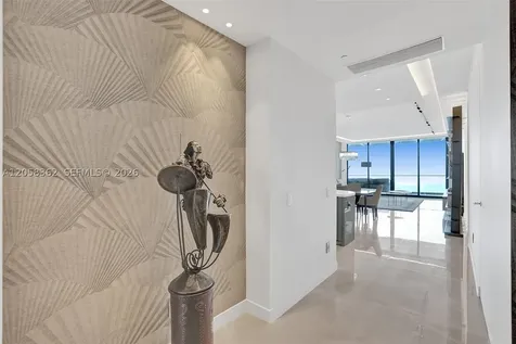 18975 Collins Avenue Sunny Isles Beach FL 33160