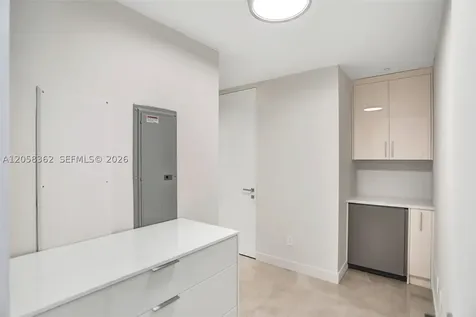 18975 Collins Avenue Sunny Isles Beach FL 33160