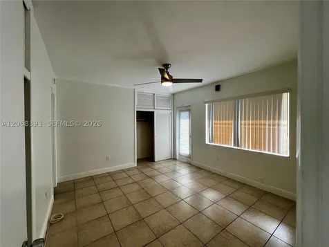 2072 NE 169th Street North Miami Beach FL 33162