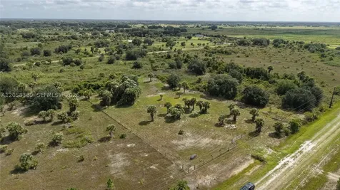 14773 NW 280th Okeechobee FL 34972