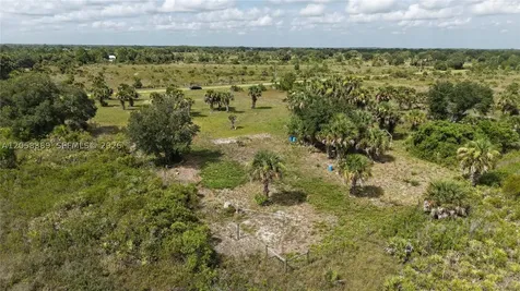14773 NW 280th Okeechobee FL 34972