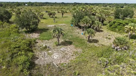 14773 NW 280th Okeechobee FL 34972
