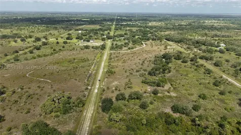 14773 NW 280th Okeechobee FL 34972