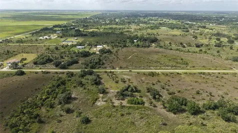 14773 NW 280th Okeechobee FL 34972