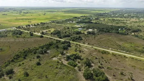 14773 NW 280th Okeechobee FL 34972