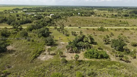 14773 NW 280th Okeechobee FL 34972