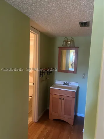 Vero Beach FL 32960