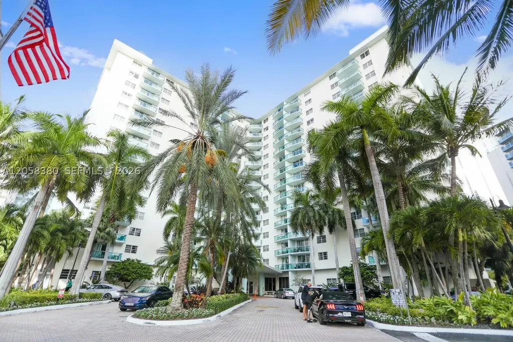 3801 S Ocean Drive Hollywood FL 33019