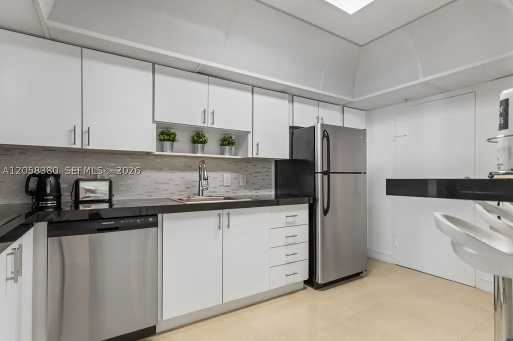 3801 S Ocean Drive Hollywood FL 33019