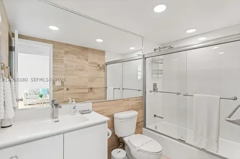 3801 S Ocean Drive Hollywood FL 33019