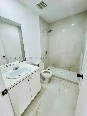 6245 Kendale Lakes Circle Miami FL 33183