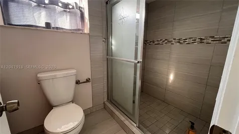 807 NE 27th Avenue Hallandale Beach FL 33009