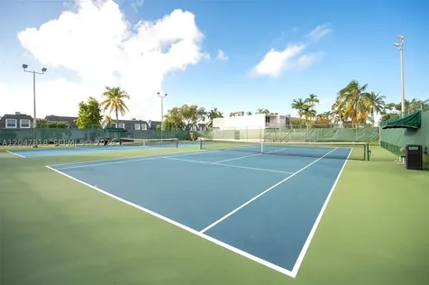 807 NE 27th Avenue Hallandale Beach FL 33009