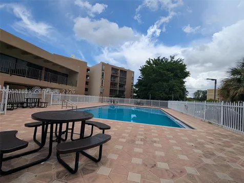 9140 Fontainebleau Boulevard Miami FL 33172