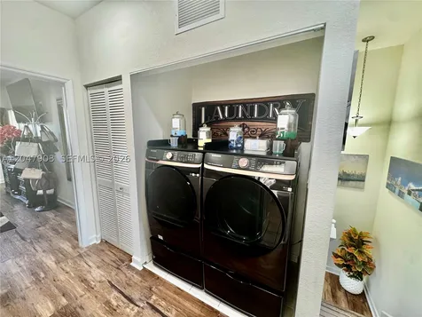 11406 SW 252nd Terrace Homestead FL 33032