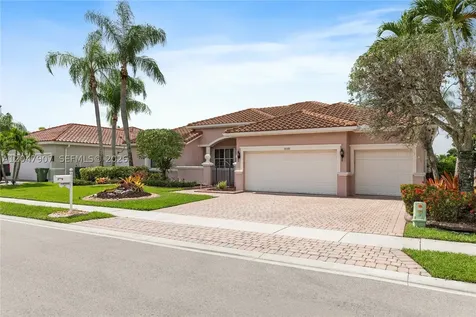 18500 SW 7th Street Pembroke Pines FL 33029