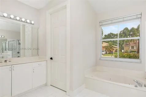 18500 SW 7th Street Pembroke Pines FL 33029