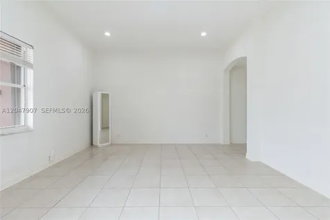 18500 SW 7th Street Pembroke Pines FL 33029