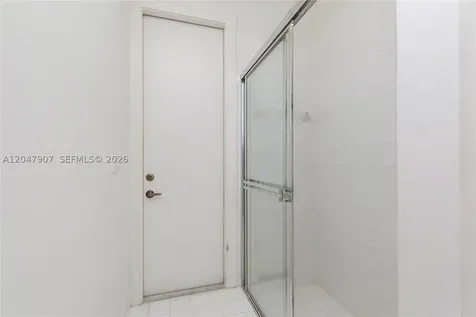 18500 SW 7th Street Pembroke Pines FL 33029