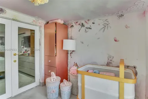 6575 SW 39th Terrace Miami FL 33155