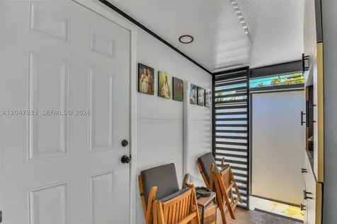 6575 SW 39th Terrace Miami FL 33155