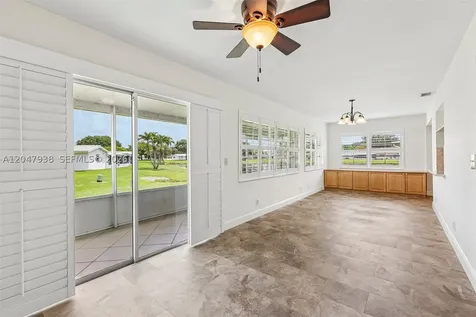 8855 NW 10th Place Plantation FL 33322