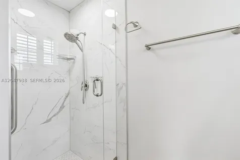 8855 NW 10th Place Plantation FL 33322