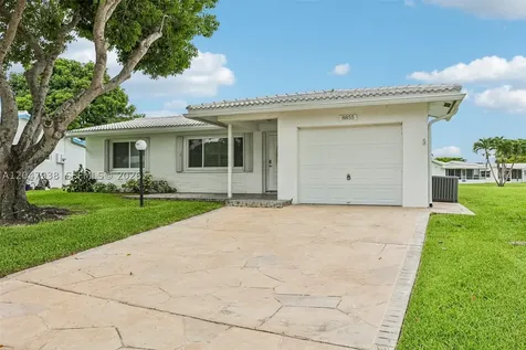 8855 NW 10th Place Plantation FL 33322