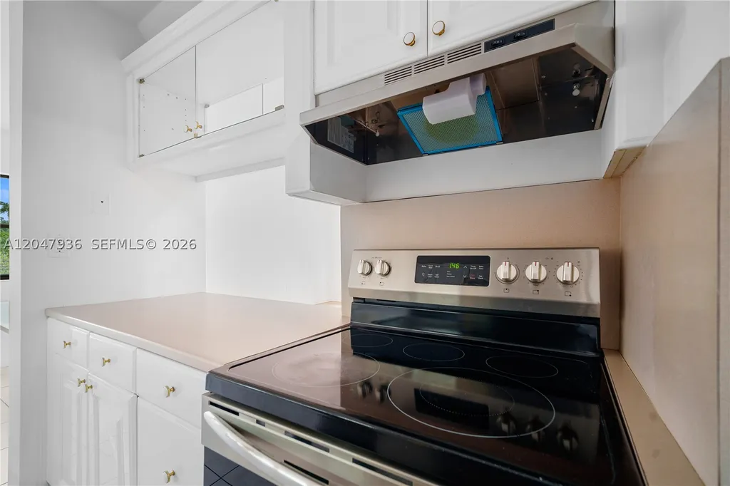 1891 N 61st Avenue Hollywood FL 33024