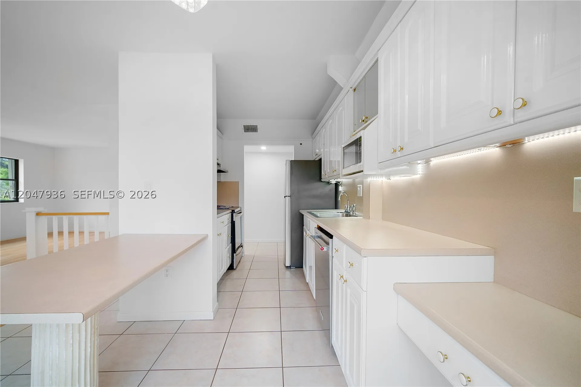 1891 N 61st Avenue Hollywood FL 33024