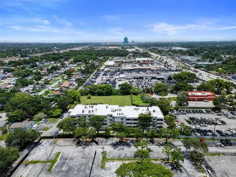 1891 N 61st Avenue Hollywood FL 33024
